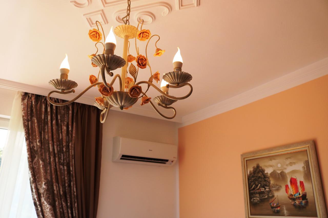 Sea Port Celebrity Apartment - Lets4Holiday Varna Exterior foto
