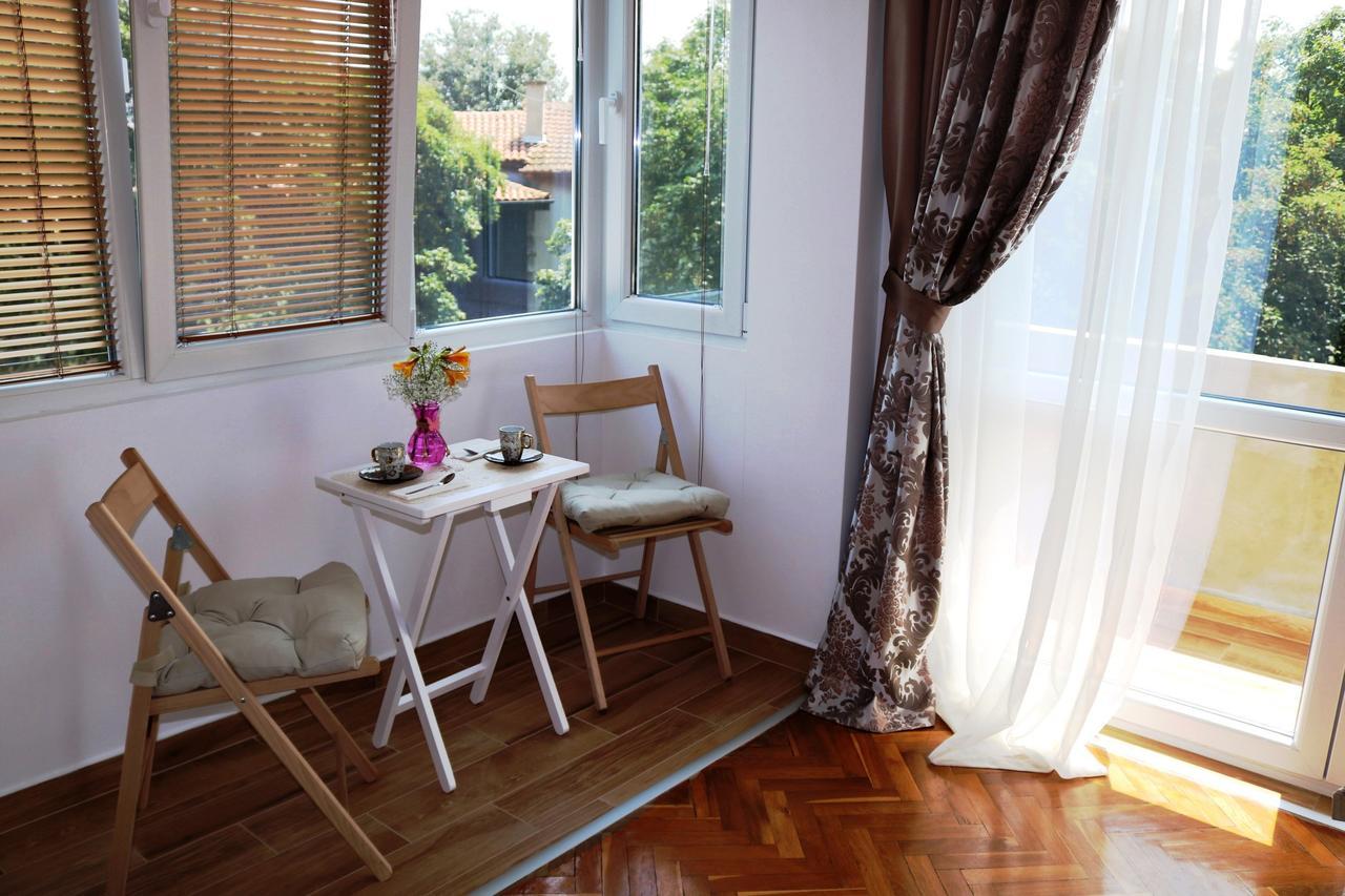 Sea Port Celebrity Apartment - Lets4Holiday Varna Exterior foto
